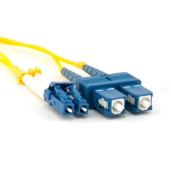 Оптична корда SeaMAX, 3m, LC-SC UPC, SM G652D, duplex, 2.0mm, LSZH Оптична корда SeaMAX, 3m, LC-SC UPC, SM G652D, duplex, 2.0mm, LSZH