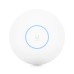 Точка за достъп Ubiquiti U6-LR, WiFi 6, 1x GbE порт, 4x4 MIMO, без PoE адаптер 